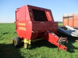 NEW HOLLAND 688 ROUND BALER