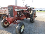 1970 IH 826 HYDRO TRACTOR