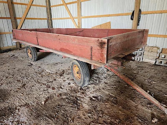 FLATBED WAGON