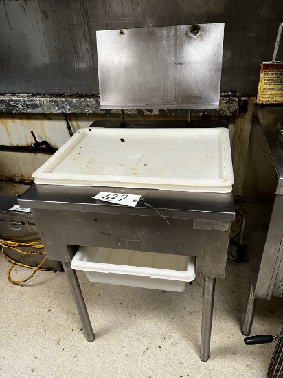 STAINLESS STEELE CHICKEN BREADING TABLE