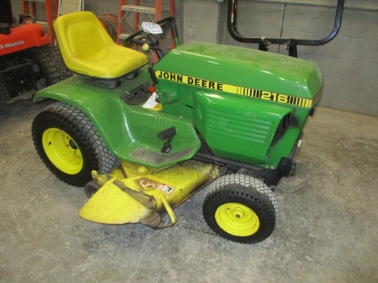 1979 JD 216 GARDEN TRACTOR