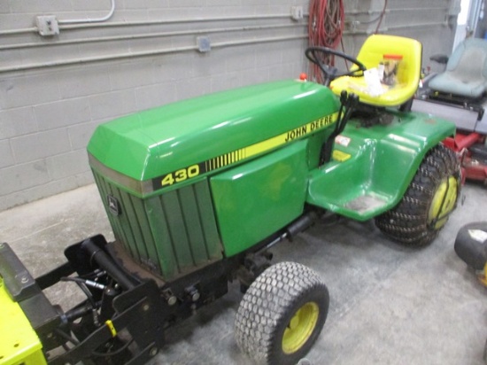 JD 430 LAWN MOWER DIESEL
