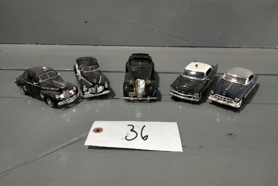 5 - 1/32 SCALE CARS