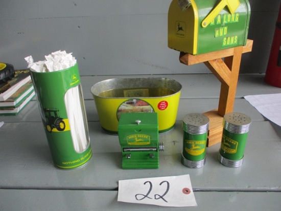 6 PIECES JD MAIL BOX, JD SALT & PEPPER SHAKER, MISC ITEMS