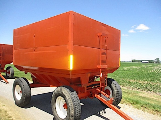 UNVERFERTH GRAVITY WAGON