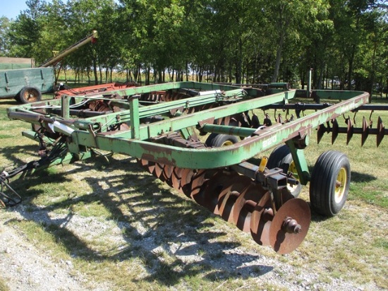 JOHN DEERE 220 DISC