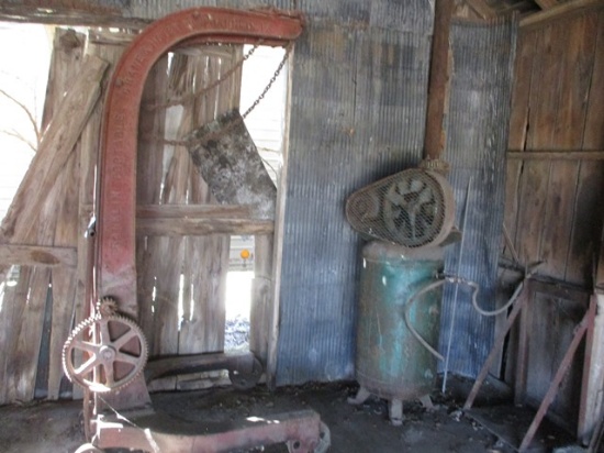 CRANE HOIST