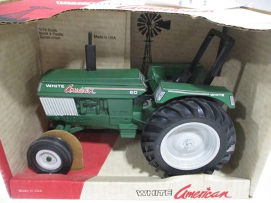 WHITE AMERICAN 60 (GREEN) SCALE MODEL (NIB)