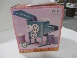 1/8 ANTIQUE CORN SHELLER ERTL (NIB)