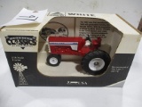 1/16 WHITE OLIVER 1855 (RED) COUNTRY CLASSIC'S (NIB)