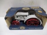 1/16 FORDSON MODEL F SPECIAL EDITION ERTL (NIB)