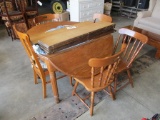 5 CHAIRS AND TABLE