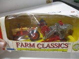 CASE TRACTOR, FARM CLASSICS CASE 800 W/ G CASE COMBINE ERTL