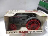 1/16 CASE L TRACTOR ERTL (NIB)