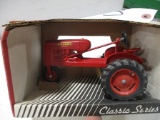 1/16 B.F. AVERY SCALE MODEL CLASSIC SERIES (NIB)