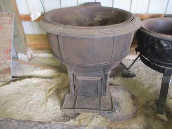 45 gal xast iron kettle w/ jacket