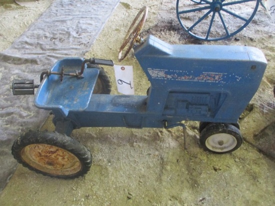 Ford 8000 pedal tractor, Ertl (rough)