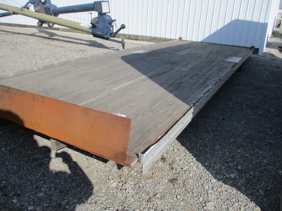 24' FLATBED