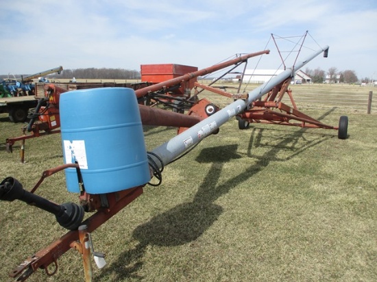 HUTCHINSON 8"x61' SWING AUGER
