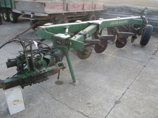 JD 2600 5X PLOW