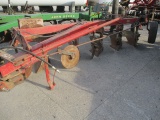 IH 710 5x PLOW