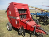 IH 8420 BALER