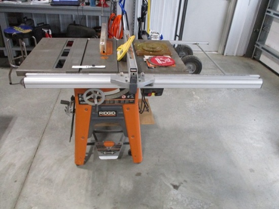 RIDGID TABLE SAW 32”X65”X37”, 10” BLADE, BLADES ON TABLE
