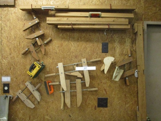 6 WOODEN CLAMPS, WOOD STICKS, WOOD DOUBLE BAR CLAMPS
