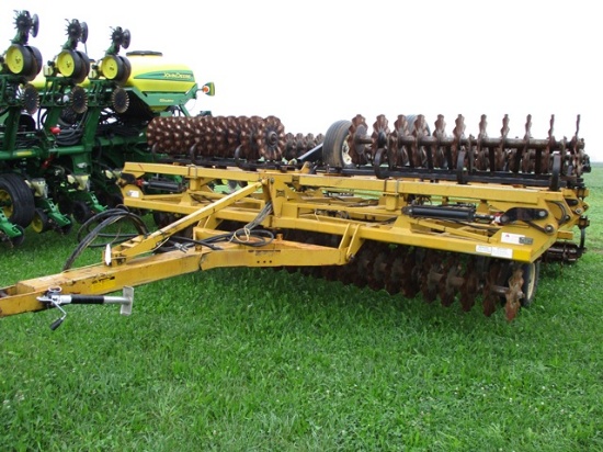 LANDOLL 876 30' TILLALL SOIL FINISHER