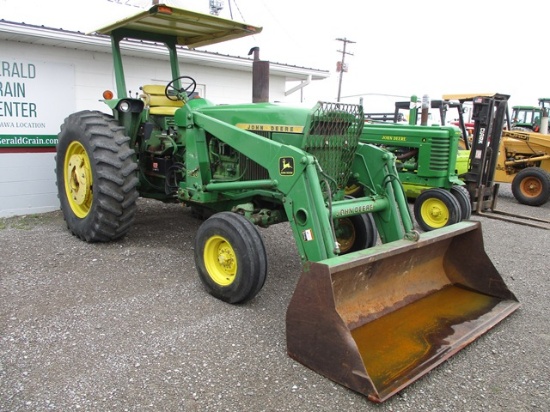 1971 JD 4000 TRACTOR w/ 720 LOADER