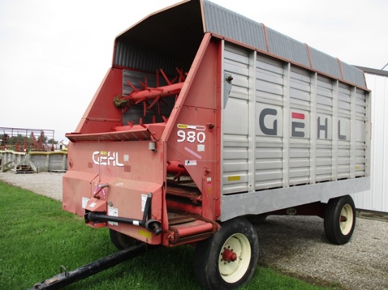 GEHL 980 SILAGE WAGON
