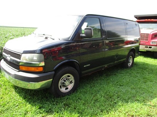 2006 CHEVY EXPRESS 2500 VAN