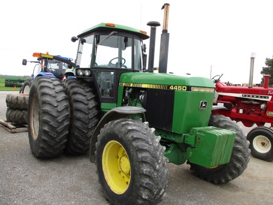 1983 JD 4450 MFWD TRACTOR
