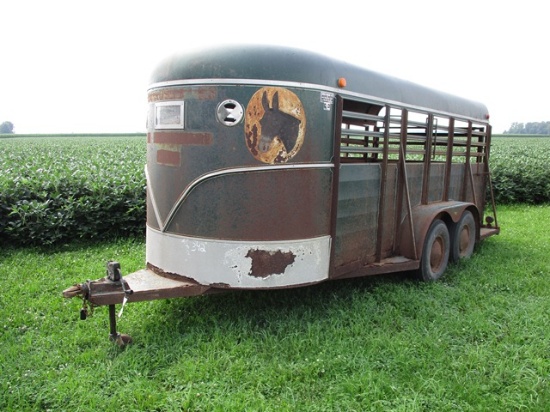 DELTA 16' STOCK TRAILER