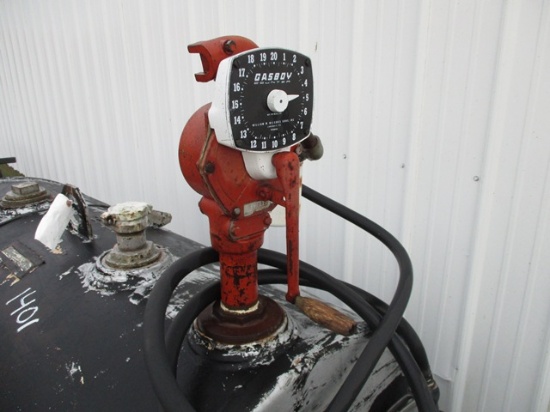 300 GAL FUEL TANK w/ HAND PUMP