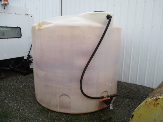 1600 GAL POLY TANK