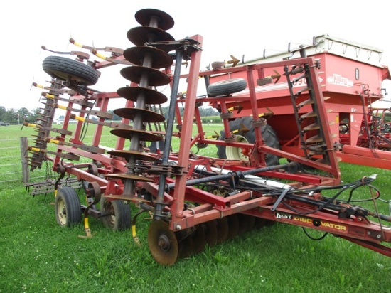 Kent Discovator 25' Soil Finisher