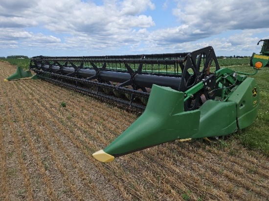 JD 635F GRAIN HEAD