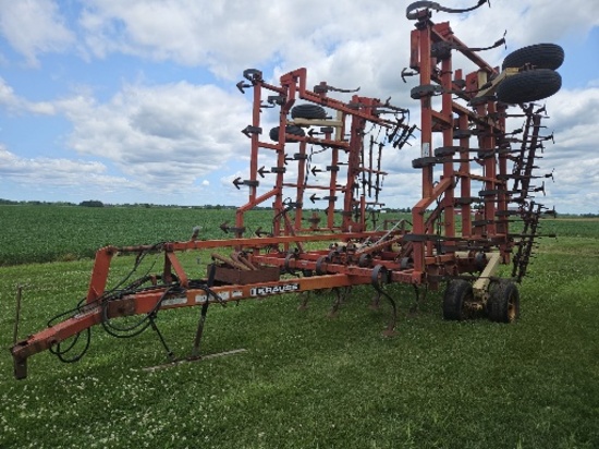 Krause 4200 Nr Field Cultivator