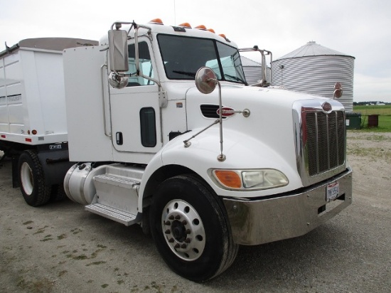 2015 Peterbuilt Semi Tractor