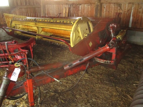New Holland 479 Haybine