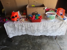 1 BOX, 2 BASKETS, BIN - LITTLE TIKES SEMI AND INDY CAR, AND TRAILER, SCHOOL BUS, STACKING BLOCKS, HO