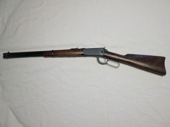 Winchester 30 WCF M1894 repeating lever action, round barrel w/saddle rings