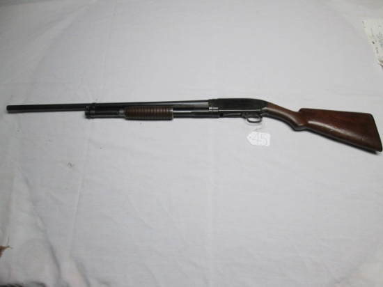Winchester 16 ga pump M1912 full choke tape down 102717