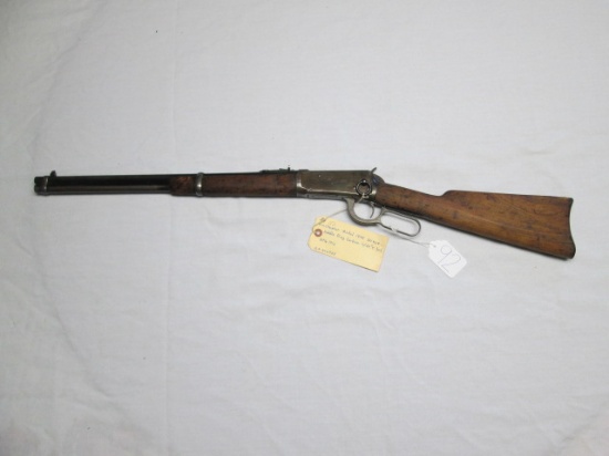 Winchester 30 WCF M1894 saddle ring carbine w/20" round barrel mfg 1912 tub