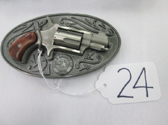 North American Arms 22 LR w/belt buckle NIB L094858