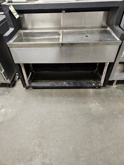 stainless steel sink w/drain rack in portable bar