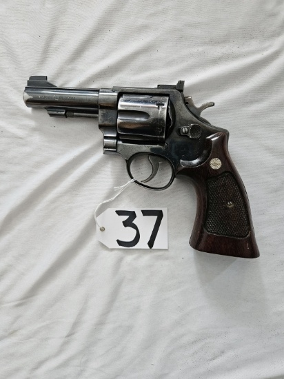 Smith & Wesson .41 MAG M56 4" adj site S258159