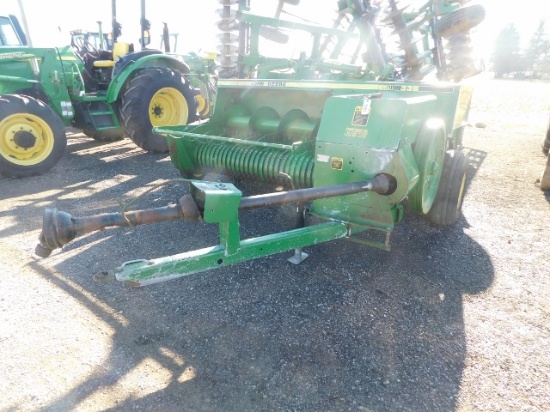 John Deere 338 Square Baler