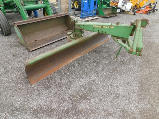John Deere 115 Grader Blade